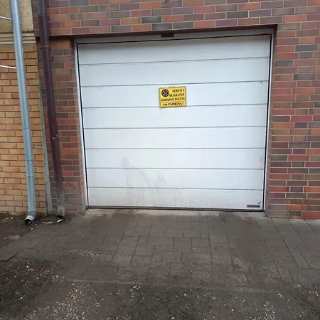 Hídfő 2 *