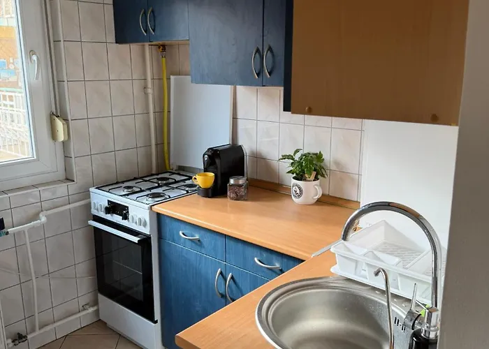 Hídfő 2 Apartman *